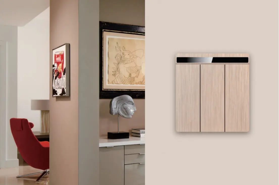 V6 switches installed in a modern European-style living room.png